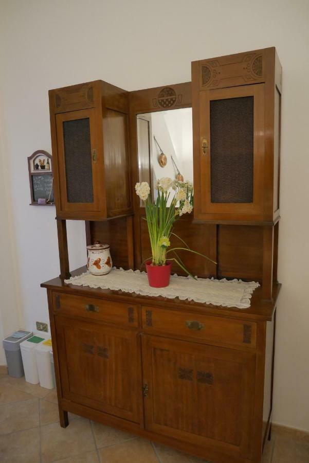Bed and Breakfast Antica Bottega Di Vinci Exterior foto